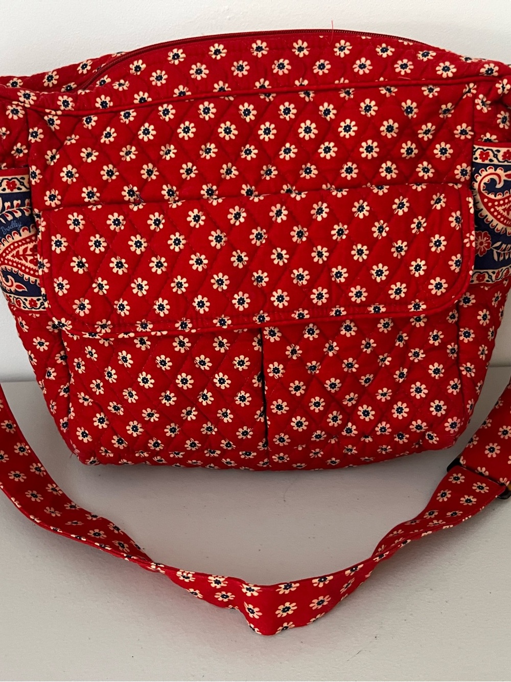 Vera Bradley vintage Americana Carry All cargo sling bag EUC crossbody shoulder